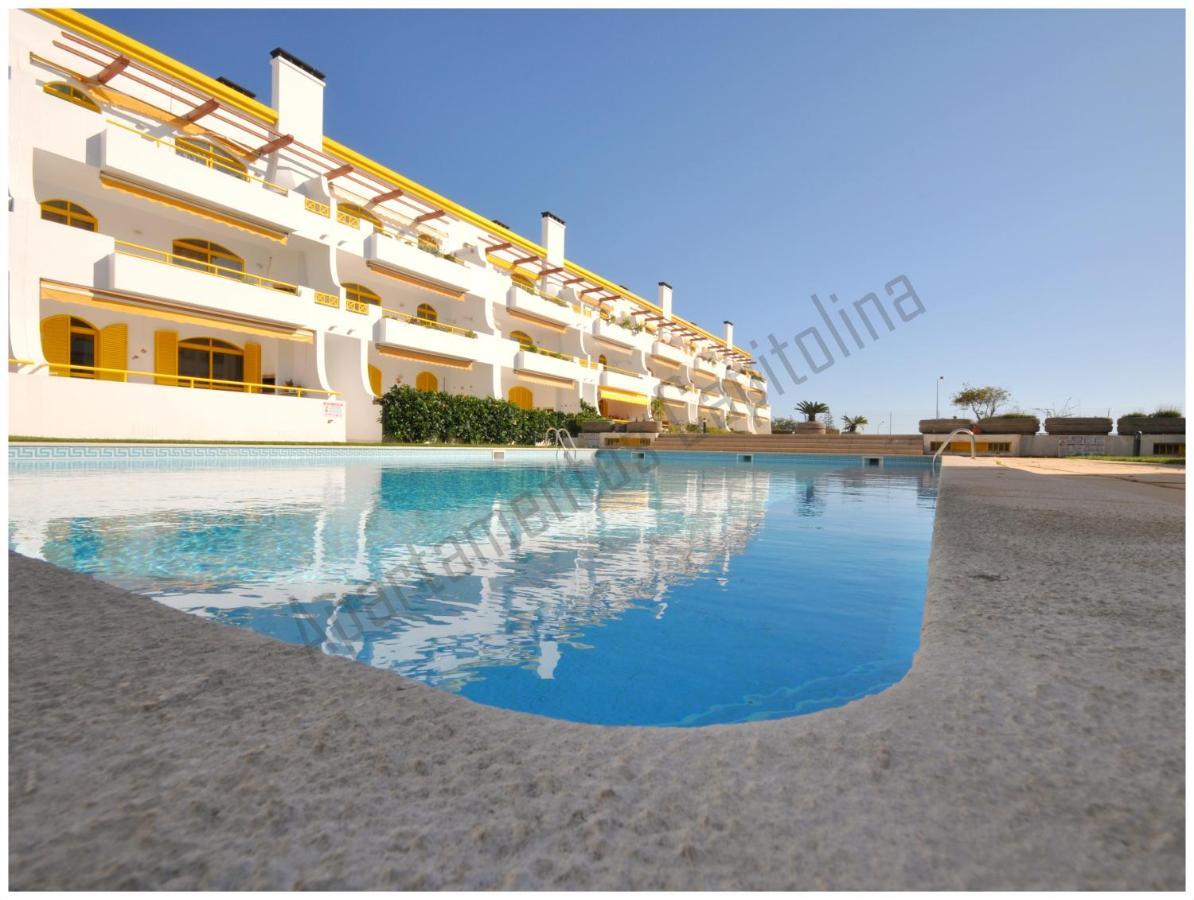 Apartamentos Capitolina Quarteira Exterior photo