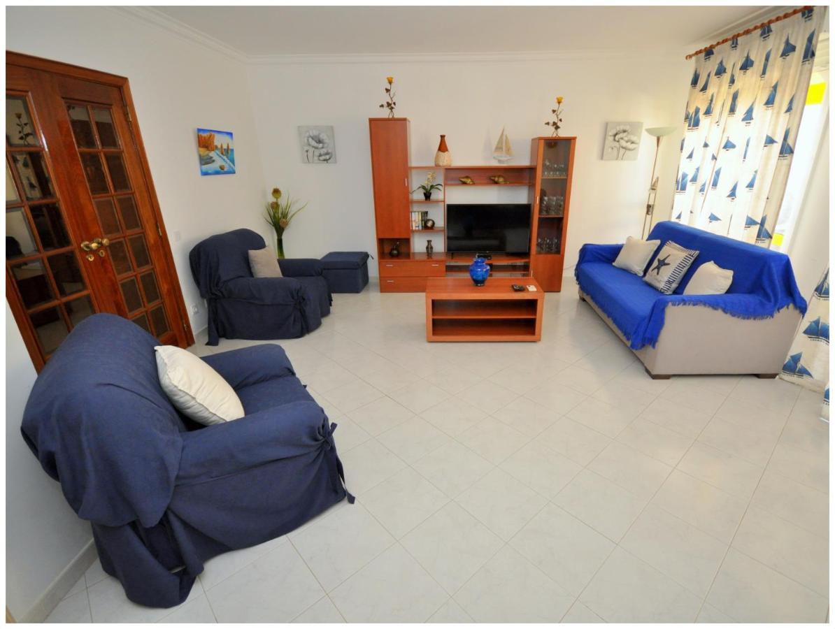 Apartamentos Capitolina Quarteira Exterior photo
