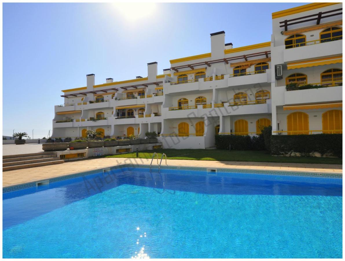 Apartamentos Capitolina Quarteira Exterior photo